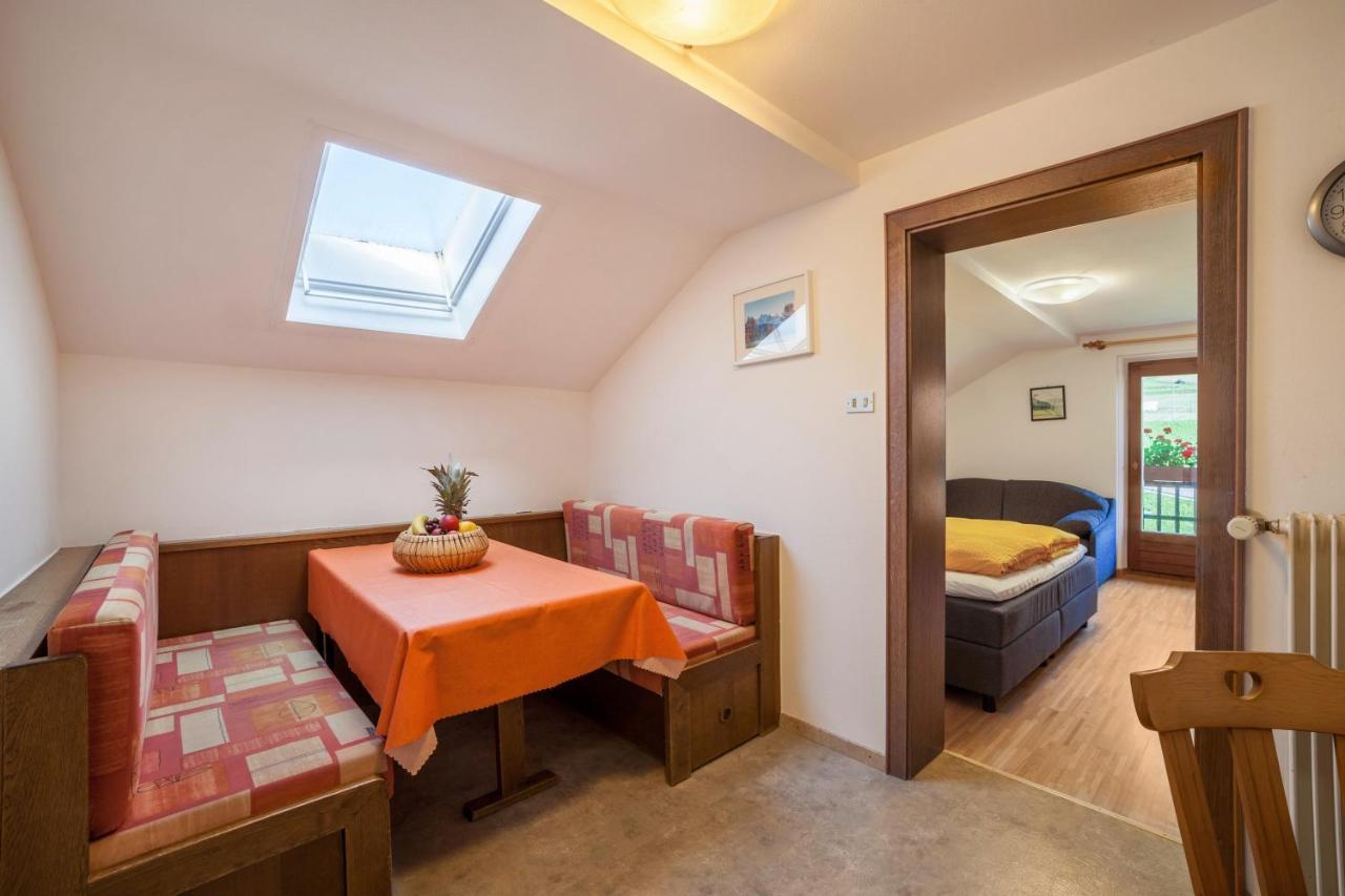 Rieglhof Apartment Hennennest Caprone Ngoại thất bức ảnh